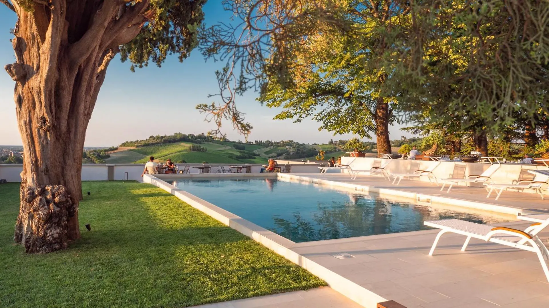 Boutique Hotel Villa Monty Banks Cesena
